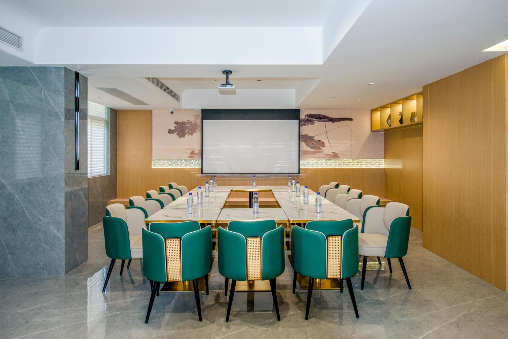 Yiwu Baide Theme Hotel Exterior foto
